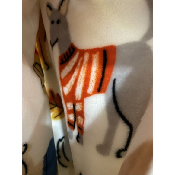 DOGS FALL In SWEATERS GLASSES LEAVES 50x70 Plush Throw Blanket Large Dog Print - Picture 10 of 10